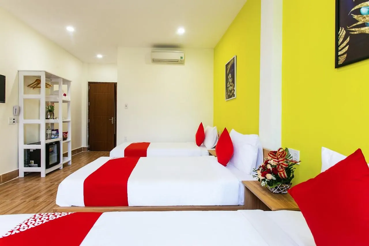 Oyo 658 Euro Gold House And Coffee Hotel Da Nang 2*,  Vietnam