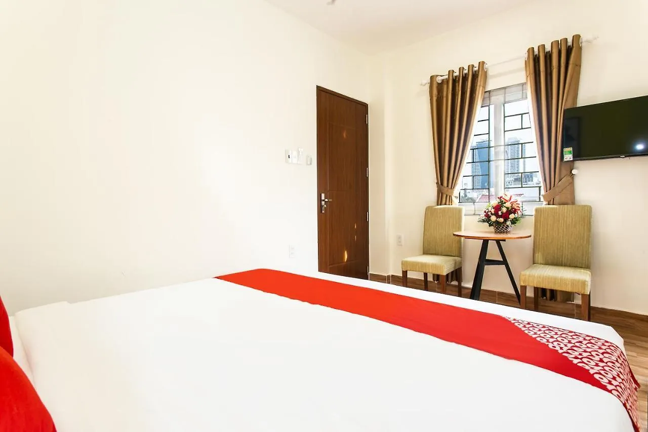 Oyo 658 Euro Gold House And Coffee Hotel Da Nang 2*,